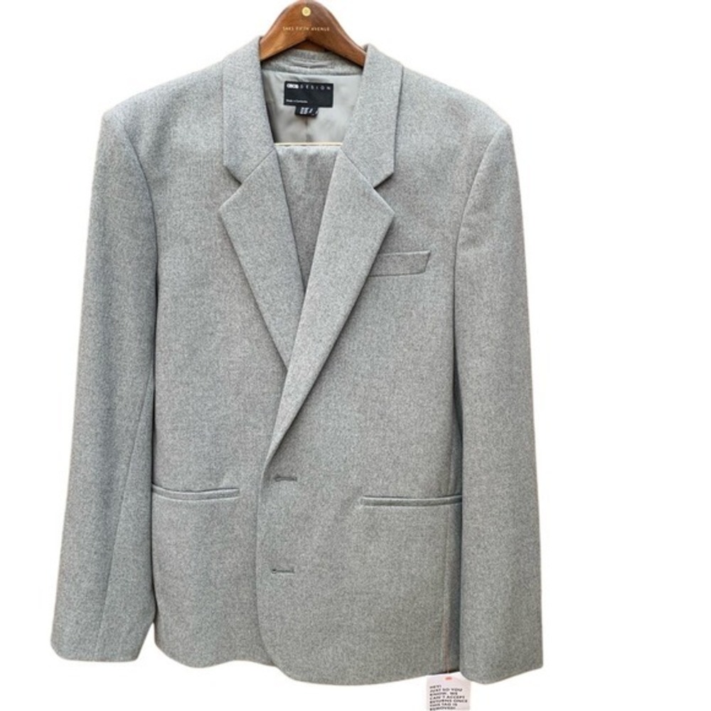 ASOS‎ DESIGN. Women's 2-Piece Pantsuit. Light Gray.